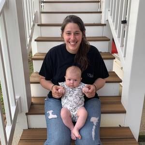 Meet your Posher, Courtney